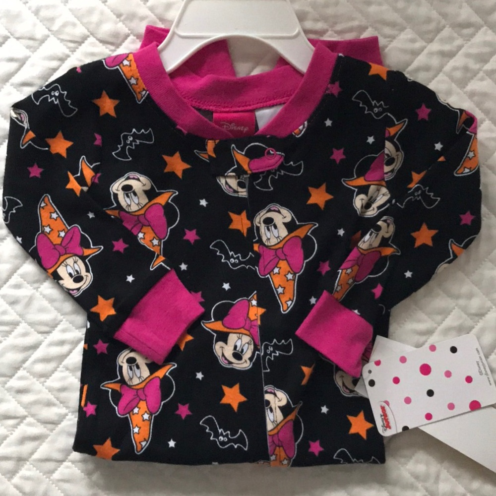 NWT Minnie Mouse onesie 12M